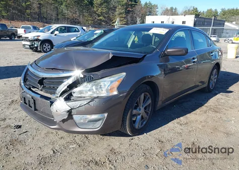 2013 Nissan Altima 2.5 Sv z USA, uszkodzony, nr VIN 1N4AL3AP8DN485382